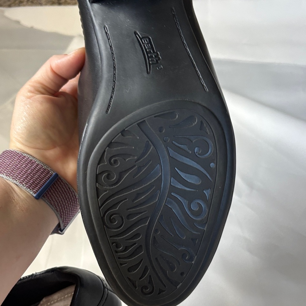 Earth Women's Black Leather Loafers 11B - Picture 14 of 16